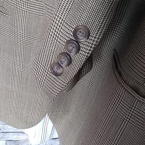 🔥Flawless Jos. A. Bank Blazer - Picture 3 of 8